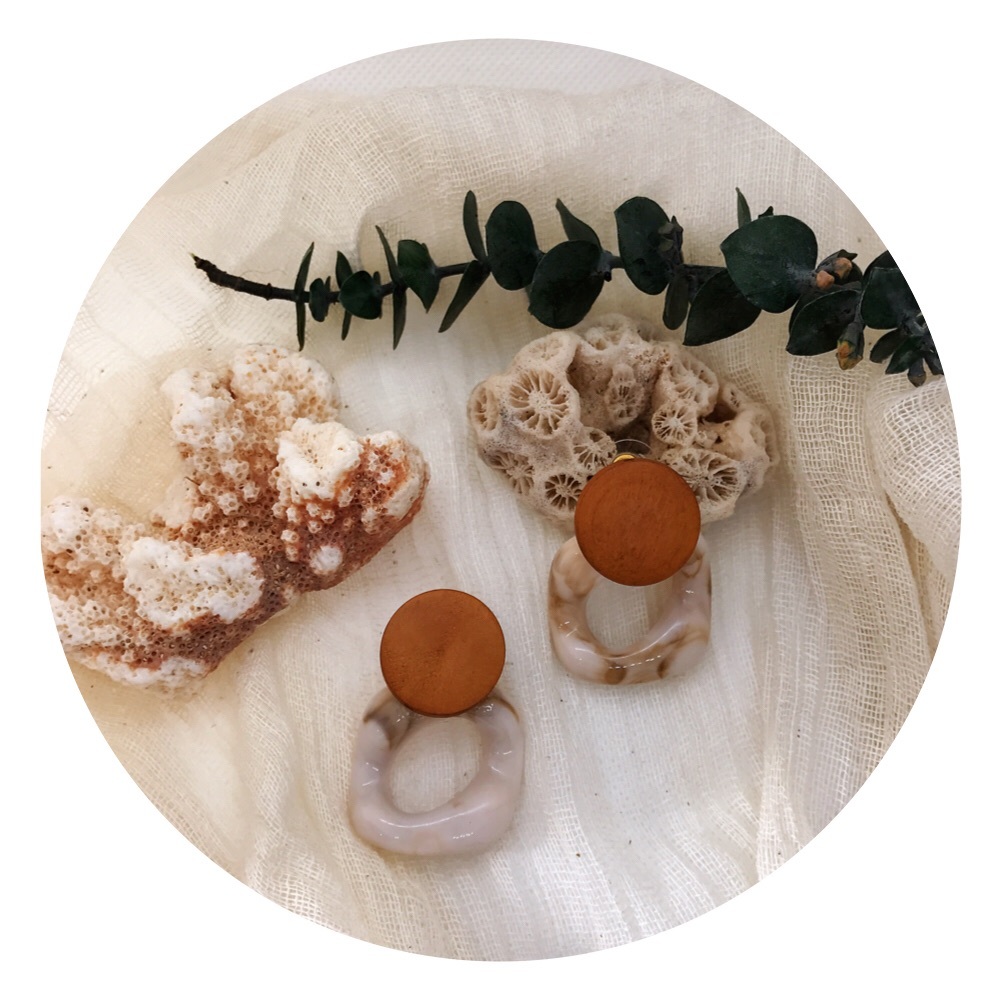 Earrings, handcrafted, natural, wood, accessories
